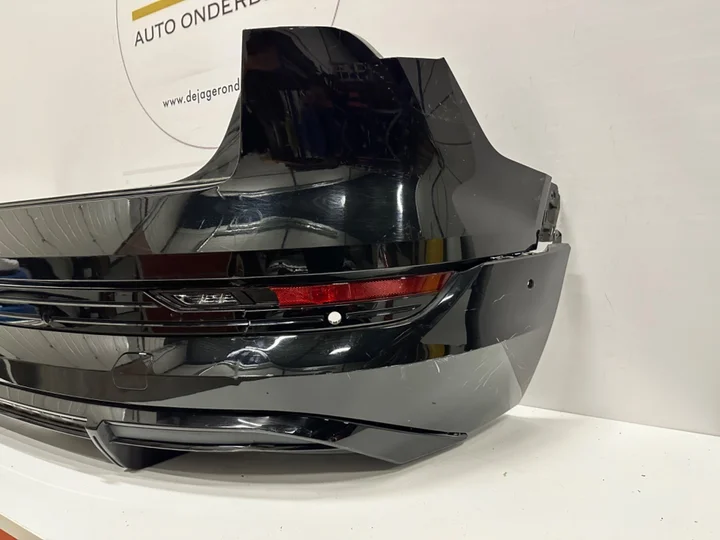 audi-etron-4ke-achterbumper-bumper-4ke807511-4ke807385 — foto 2