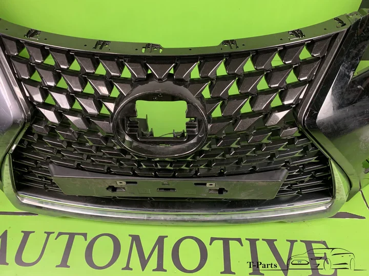lexus-ux-voorbumper-grille-bumper-gril — foto 5