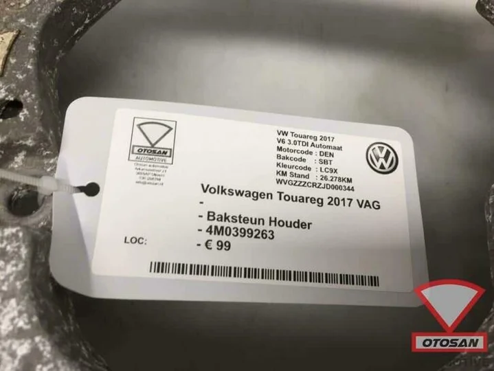 vw-touareg-2017-vag-baksteun-houder-4m0399263 — foto 2