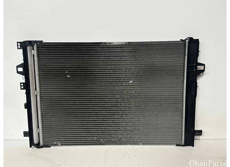 Mercedes A W176 B W246 CLA W117 Airco Condensor A2465000454