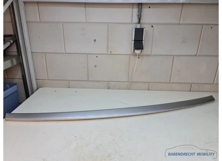 Aileron de hayon arrière d'origine Opel Vectra C, couleur argent métallisé, d'occasion (2002-2007)