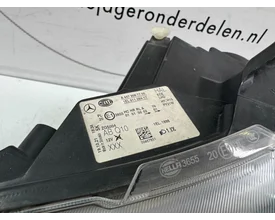 mercedes-w447-vito-halogeen-koplamp-links-a4479067700 — foto 9