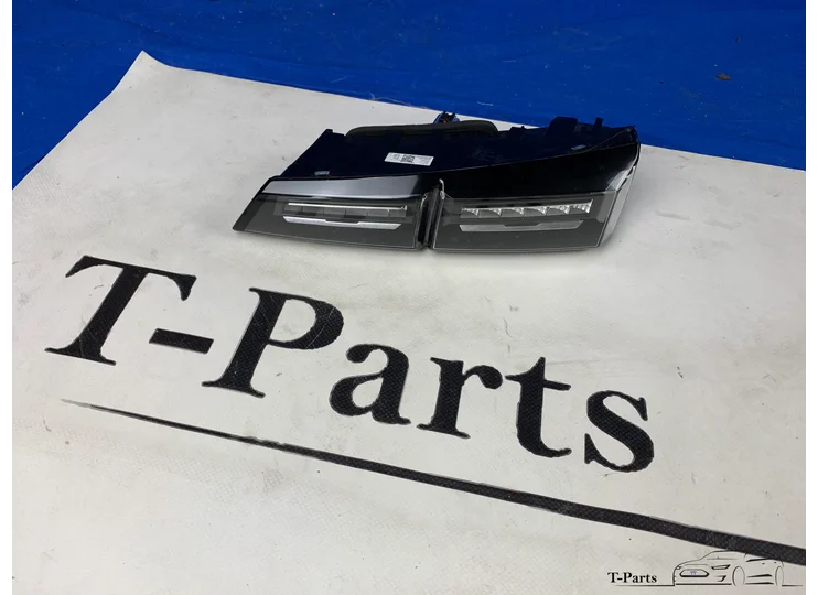 Peugeot 308 right rear light boot lid lamp 9835300580