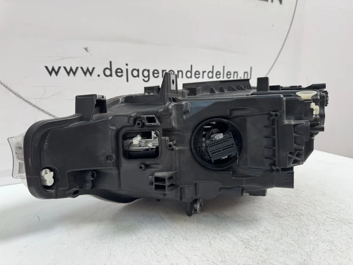 bmw-f30-f31-lci-facelift-adaptive-led-koplamp-rechts-7214802 — foto 6