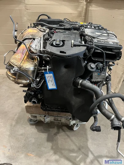 mercedes-c-klasse-w206-c300e-20-hybrid-motor-254920