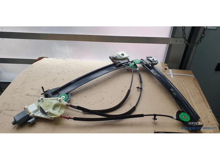 Fensterheber Nissan Micra C+C Cabrio 80700BC000 rechts vorne Beifahrerseite RV original gebraucht 2005 / 2010