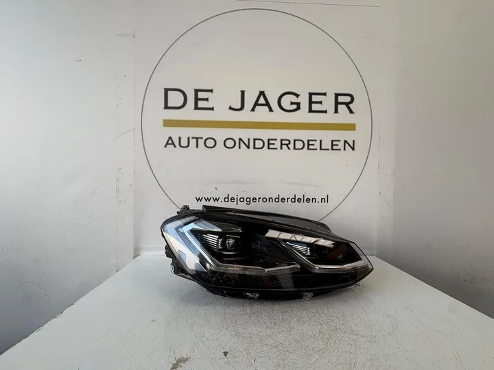 golf-vii-7-75-facelift-vol-led-koplamp-rechts-5g1941036