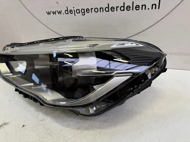 bmw-x1-f48-vol-led-koplamp-links-7428735 — foto 2