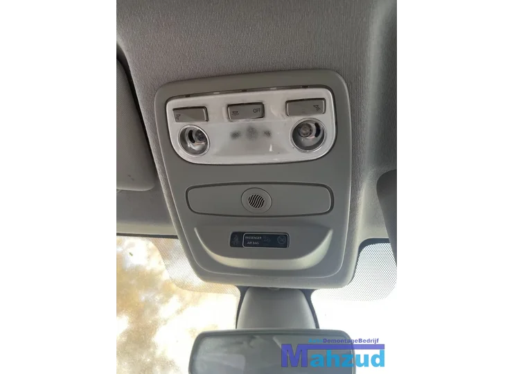 RENAULT CLIO 4 binnenverlichting  2012-2019
