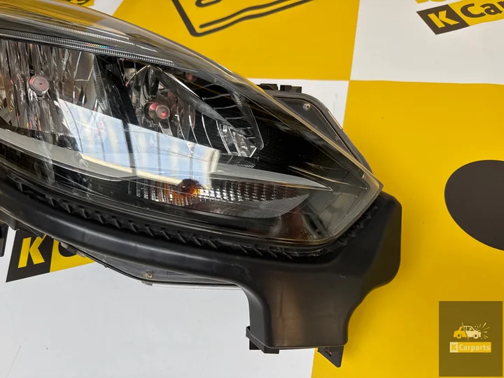 koplamp-rechts-voor-opel-zafira-c-tourer-expression-4127472 — foto 2
