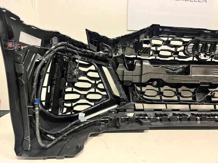 audi-rs3-8y-voorbumper-bumper-compleet-pdc-8y0807550d-2019 — foto 5