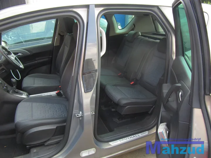 2012-opel-meriva-b-14-demontage-sloop-onderdelen-62 — foto 9