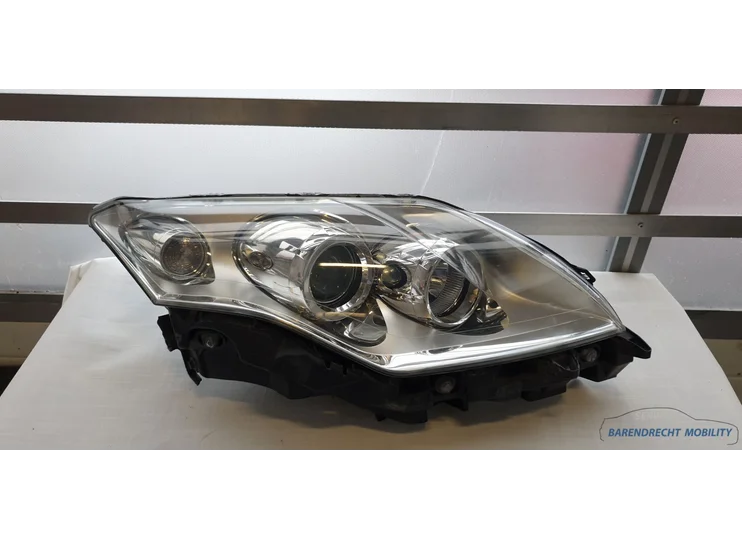 Headlight right Laguna III Halogen 260100033R passenger side original used 2008 / 2012