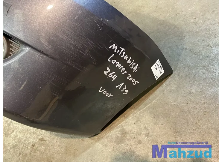 mitsubishi-lancer-7-grijs-voorbumper-compleet-a39