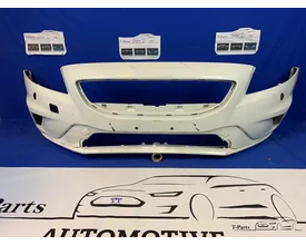 volvo-v40-rdesign-voorbumper-origineel-r-design — foto 2
