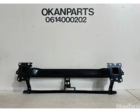 audi-q2-81a-voor-bumperbalk-81a807109c — foto 2
