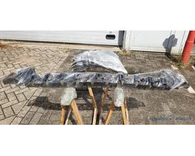 binnenbumper-mercedes-ml-w164-voorbumper-a1648850065-origineel-gebruikt-2005-2011 — foto 18