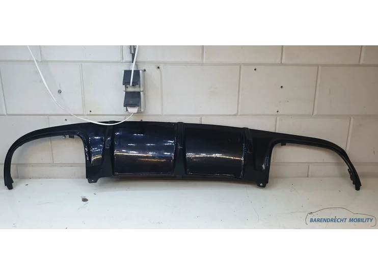 AMG Diffuser W204 C Klasse Mercedes A2048854525 origineel gebruikt 2007 / 2014