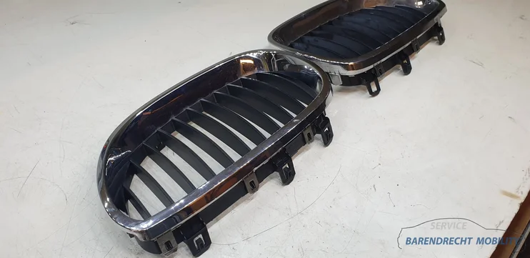 grille-bmw-e90-3-serie-grill-zwart-chrome-origineel-gebruikt-2005-2008 — foto 5