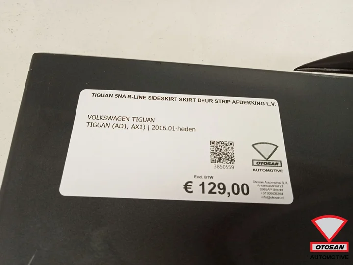 tiguan-5na-rline-sideskirt-skirt-deur-strip-afdekking-lv — foto 6