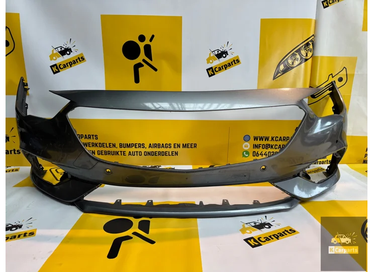 Front bumper Opel Insignia B PDC original bumper 39136417