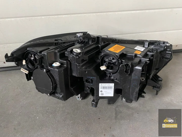 5a279d5-bmw-x5-g05-x6-g06-laser-schaduw-linker-lamp-usa — foto 4