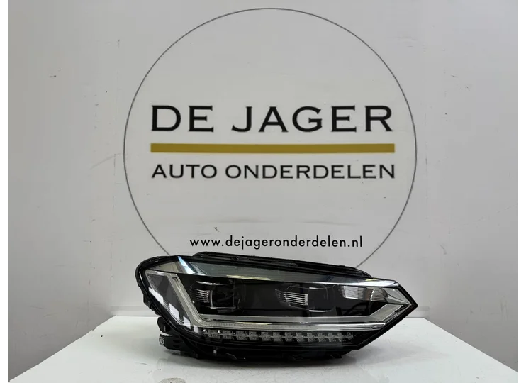 VW TOURAN 5T VOL LED KOPLAMP RECHTS 5TB941082A