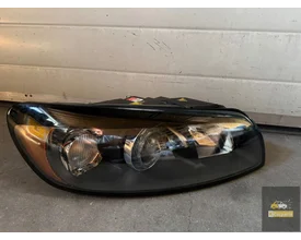 31214542-volvo-c30-xenonlamp-rechts — foto 2