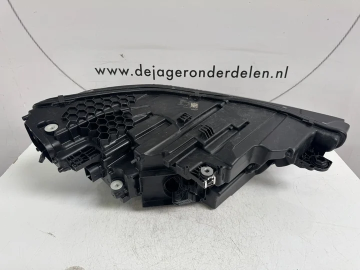 audi-e-tron-4ke-vol-led-koplamp-links-4ke941039c — foto 4