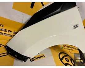 toyota-aygo-spatbord-links-voor-068-schade-vrij-1423 — foto 2