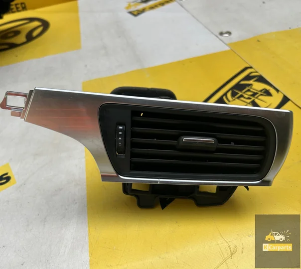 audi-a6-a7-4g-luchtrooster-links-dashboard-4g1820901 — foto 2