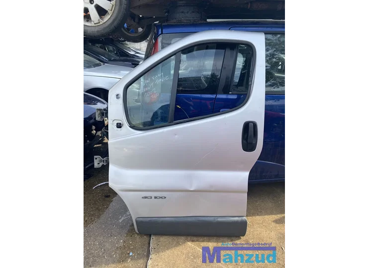 Opel vivaro Renault trafic linker voor deur grijs