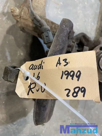 audi-a3-8l-8l1-links-rechts-voor-veerpoot-fuseehuis — foto 5