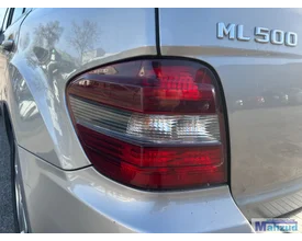 mercedes-ml-w164-links-achterlicht-donker-2005-2012