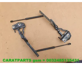 4e0823302g-4e0823301g-audi-a8-motorkap-scharnier-a8-d3-4e