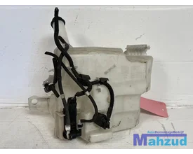ford-focus-3-ruitensproeiertank-reservoir-2010-2018