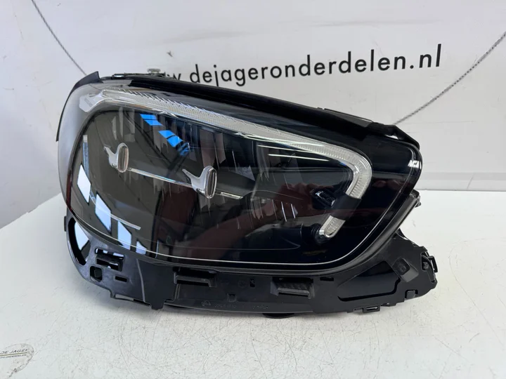 e-klasse-w213-facelift-high-performance-koplamp-a2139067609 — foto 2