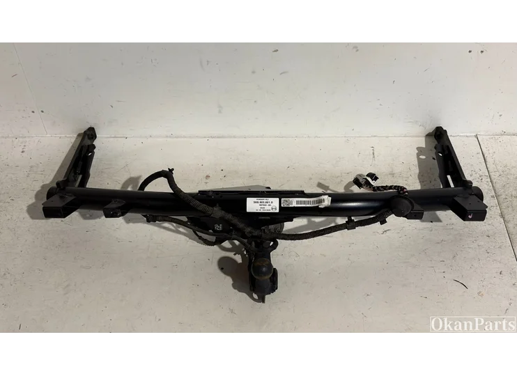 Barre de remorquage électrique pour Volkswagen Golf 8 Variant 5H9803881D