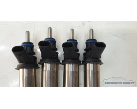 benzine-injector-injectoren-mercedes-a2780700687-0261500065-origineel-gebruikt-2010-2023 — foto 5
