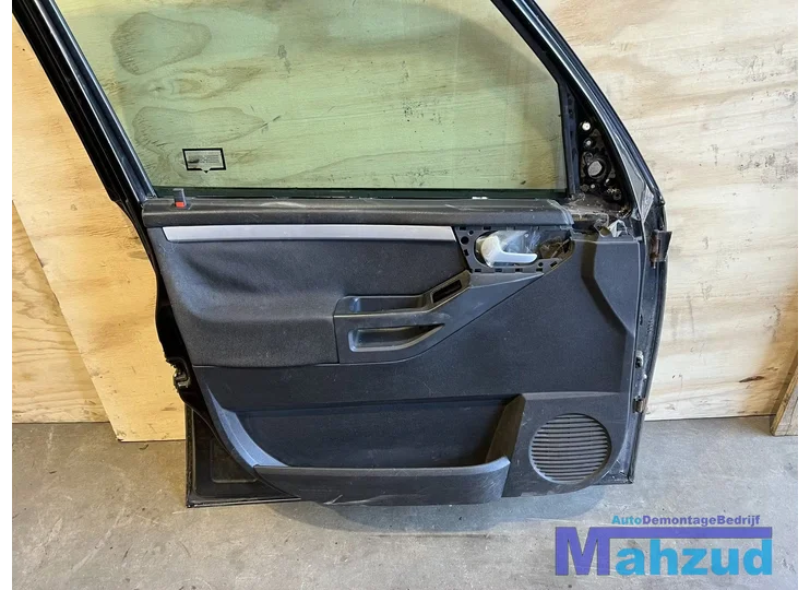 opel-meriva-a-zwart-z20r-links-voor-deur-20032010
