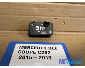 mercedes-gle-coupe-c292-achterklep-schakelaar-20152019-2128210551 — foto 2