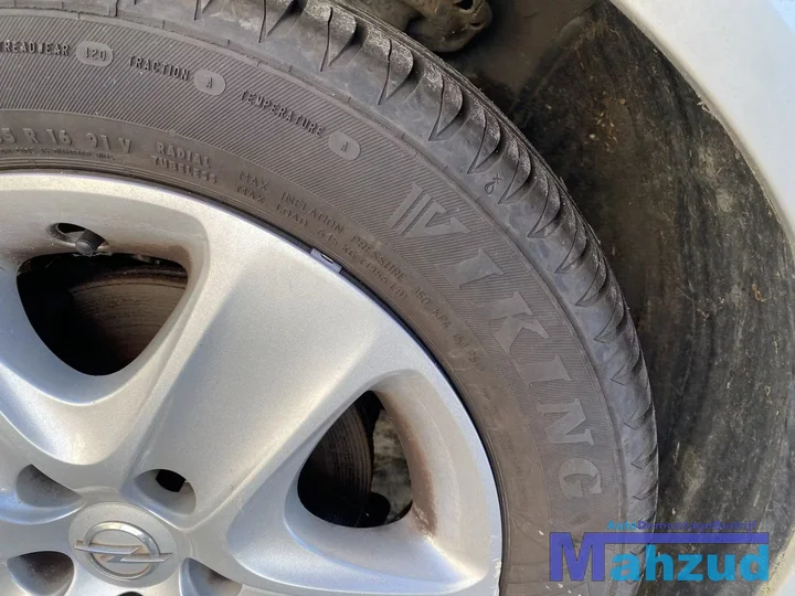 opel-zafira-b-stalen-velgen-5x110-651-16-inch — foto 10