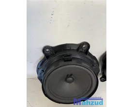 mercedes-x-klasse-w470-links-rechts-voor-speaker-20172020 — foto 2