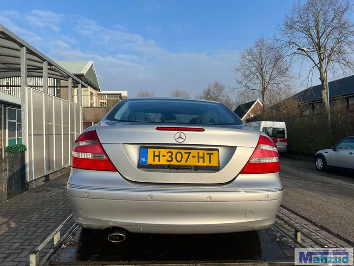 mercedes-clk-w209-coupe-zilver-744-clk240-112912-demontage-onderdelen — foto 5