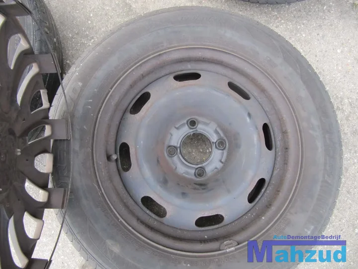 peugeot-307-velgen-banden-195-65-15-inch-4x108 — foto 6