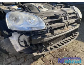 vw-golf-5-16-fsi-voorfront-front-met-koelerpakket-koelerset — foto 3