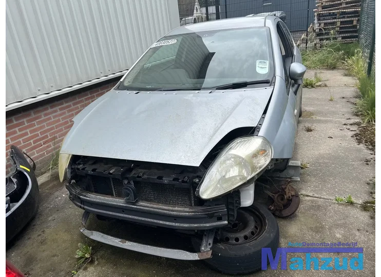 FIAT PUNTO EVO 199 1.4 voorfront koelerset koelerpakket