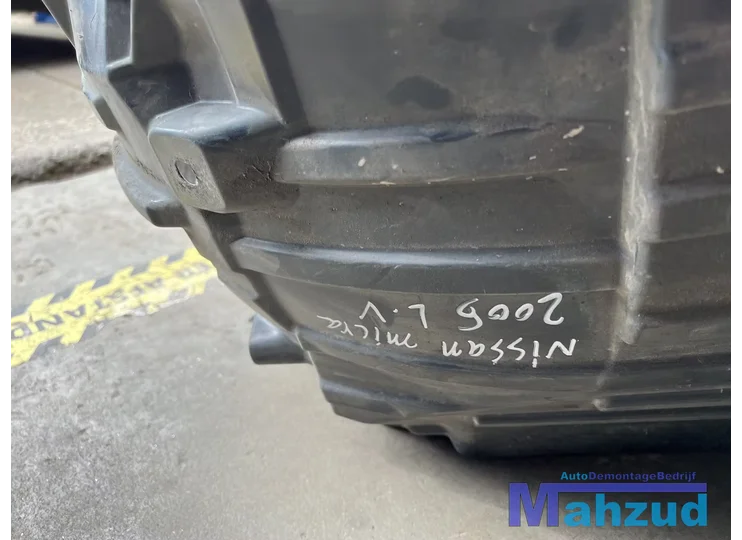 nissan-micra-3-k12-links-voor-modderkuip-20022010