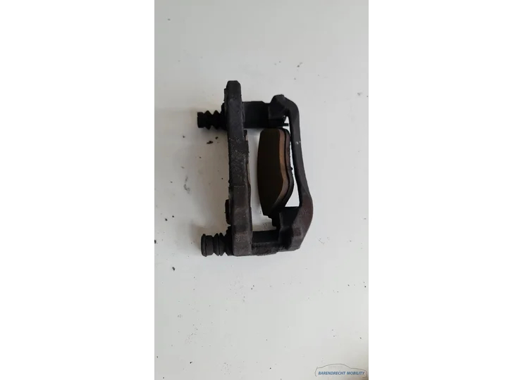 fiat-fiorino-qubo-peugeot-bipper-citroen-nemo-remklauw-rem-klauw-remjuk-remblok-links-voor-lv-origineel-nette-staat-gebruikt-2007-2008-2009-2010-2011-2012-2013-2014-2015-2016-2017-2018-2019-barendrecht-mobility-service