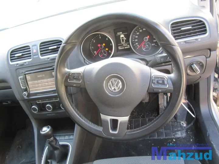 golf-6-zwart-grijs-interieur-5-deurs-compleet — foto 7